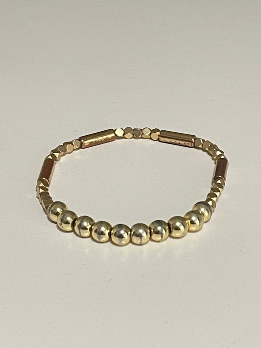 Gold accent bracelet