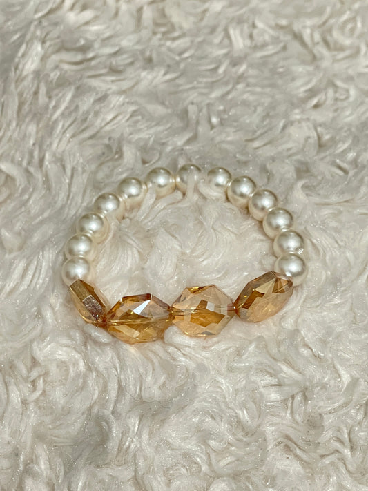 Pearl and Topaz oval accent  chunky bracelet